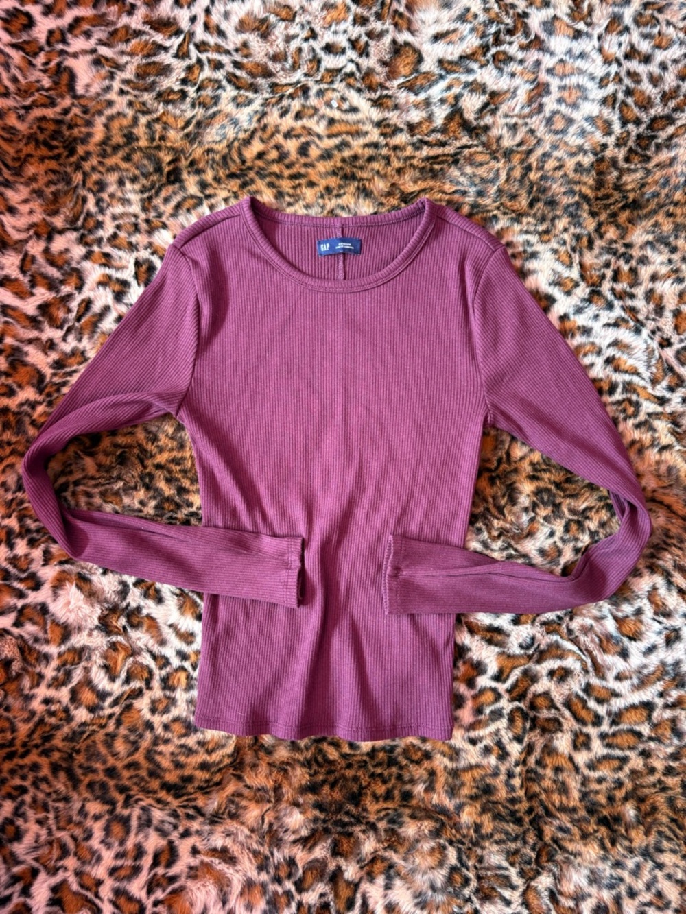 UNIQLO Women's Ribbed Long-Sleeve Top in Plum